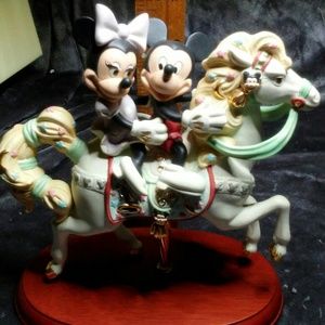 Lenox Disney Mickey's Carousel Romance